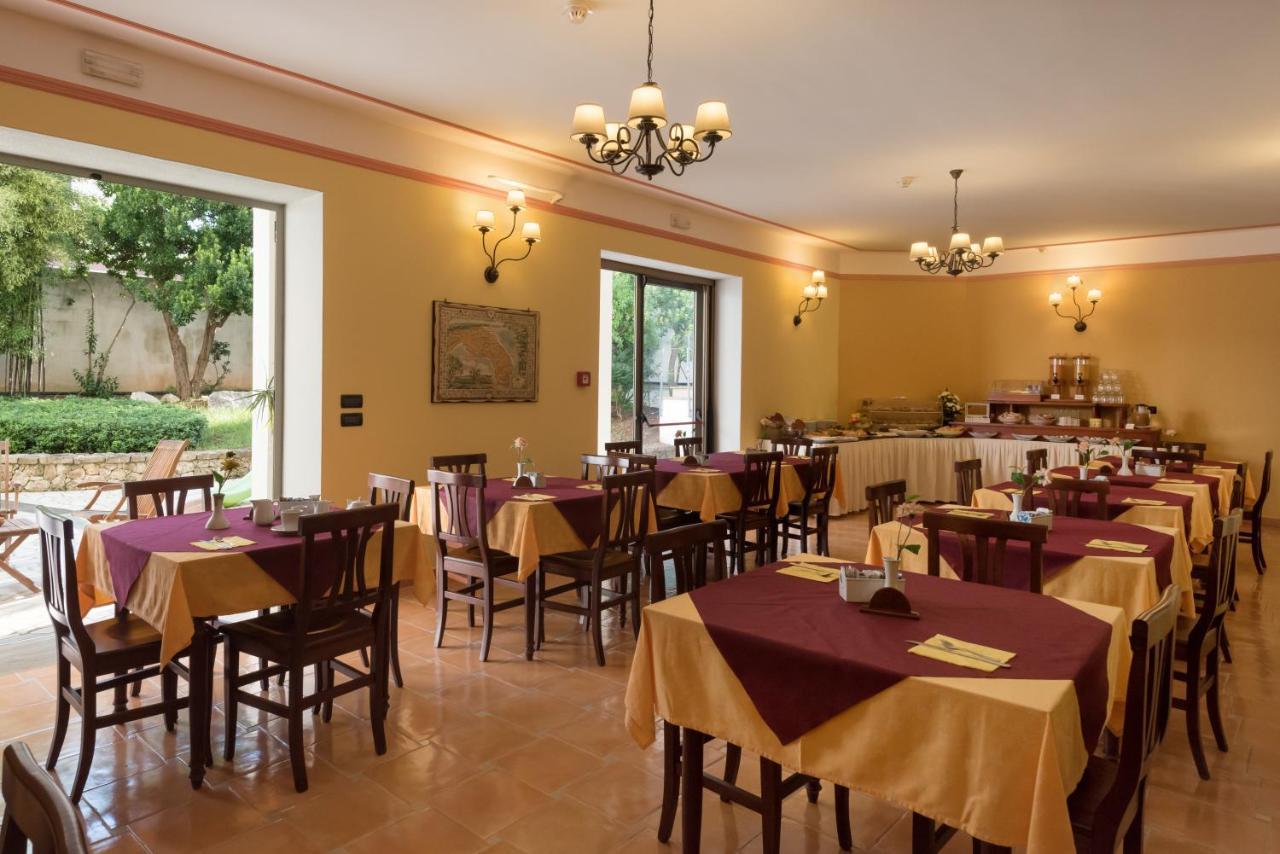 La Chiocciola Bed and Breakfast Castrignano del Capo Buitenkant foto